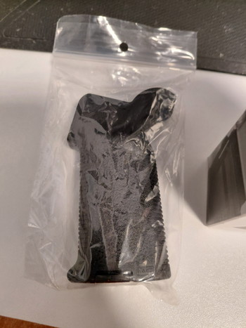 Image 2 for Magpul moe k2