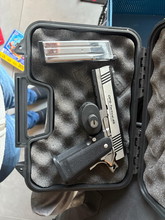 Afbeelding van 3 replicas te koop