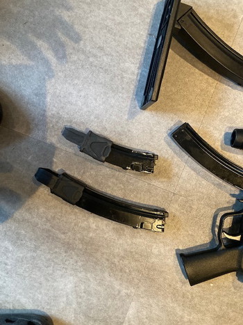 Image 4 for WE MP5 K model met extra magazijnen