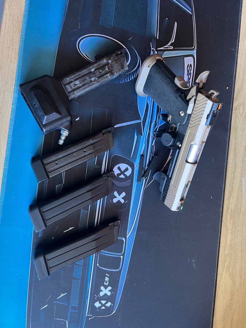 Image 1 for AW Custom Hi-Capa Competition Grade Gas Blowback Met hPa adepten