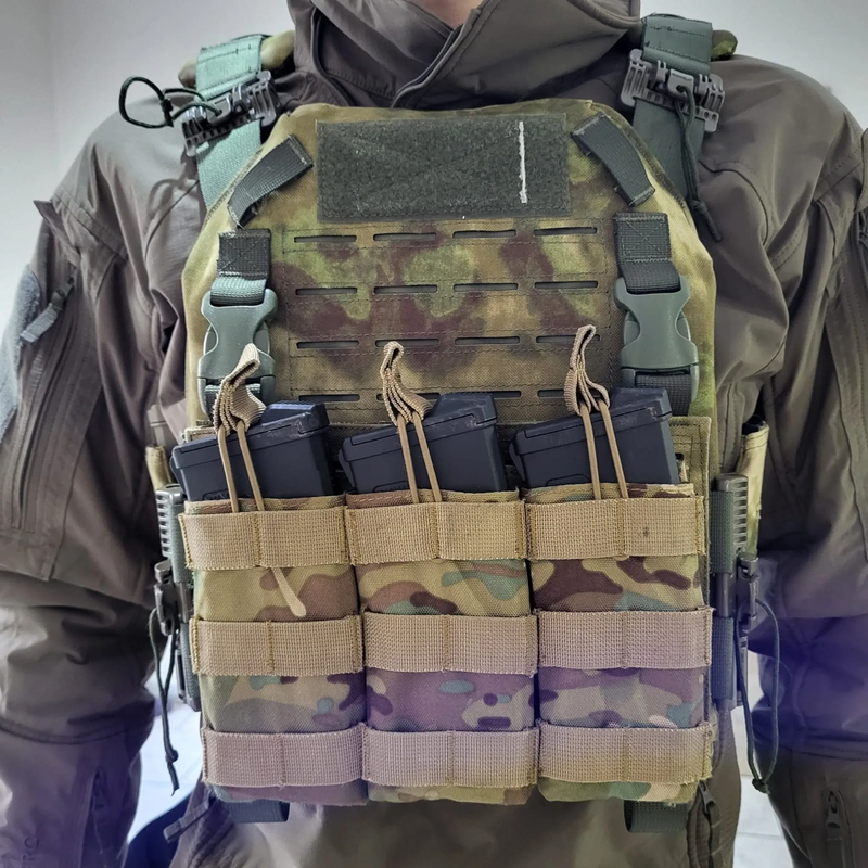 Imagen 1 de Invader Gear QRB ATACS FG gen 1 + plates + pouches