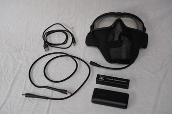 Image 2 for Mask Solution mask 2.0 incl 2 powebanks en verlegde kabel
