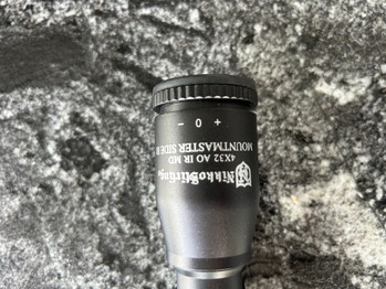 Image 2 pour Nikkostirling 4x32 scope