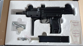 Afbeelding 2 van Cybergun mini UZI CO2