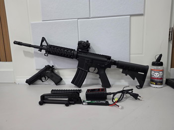 Afbeelding 2 van Double Bell M4 AEG + Umarex Beretta M92 Spring starter set