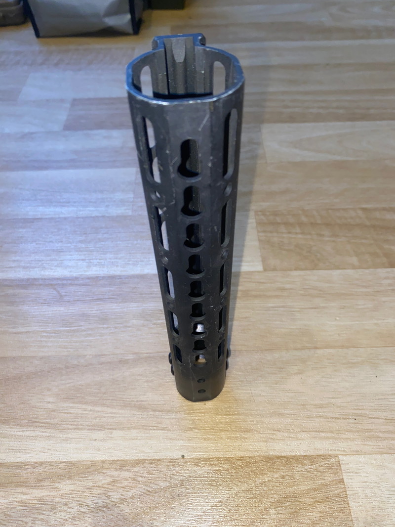 Image 1 pour Mlock handguard m4 compleet