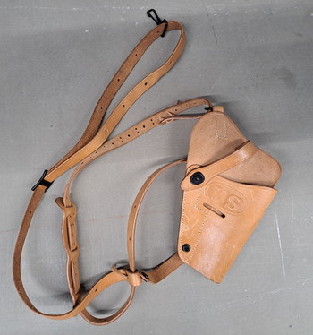 Bild 3 für Lederen 1911 schouderholster(gereserveerd)