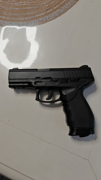 Image 3 for KWC Forjas Taurus PT 24/7 Cal 9mm (culasse métal) + mallette + 3000 BBS