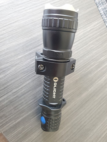 Imagen 4 de Olight M23 Javelot Bezel zilver