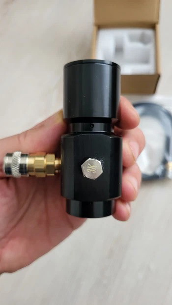 Imagen 4 de nieuwe HPA regulator + slang. Alles ongebruikt uit de verpakking