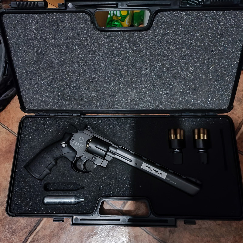 Afbeelding 1 van Dan Wesson 8 pouce