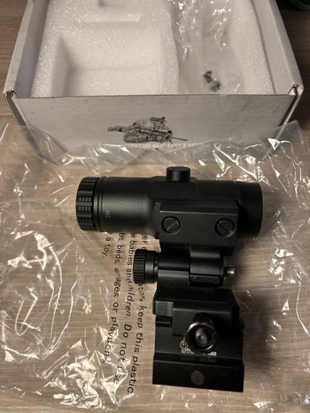 Imagen 2 de Magnifier 3x VORTEX VMX-3T