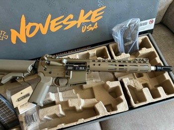 Image 4 pour Réplique N4 NOVESKE EMG CGS 9