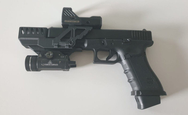 Image 1 for glock 34 deluxe editiom met red dot en silencer