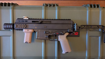 Bild 2 für Maruyama (VFC) SCW9 Pro GBBR and 8 mags - or trade the full set with three of the mags for a Maruyama MP9