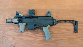 Bild 4 für Maruyama (VFC) SCW9 Pro GBBR and 8 mags - or trade the full set with three of the mags for a Maruyama MP9