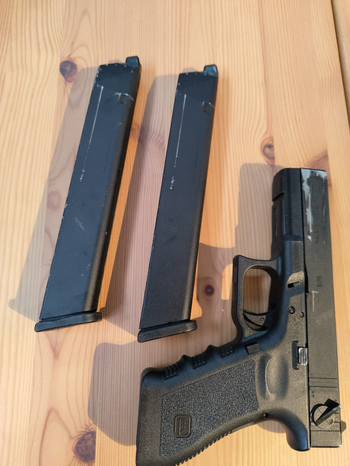 Image 2 pour Umarex Glock 18C