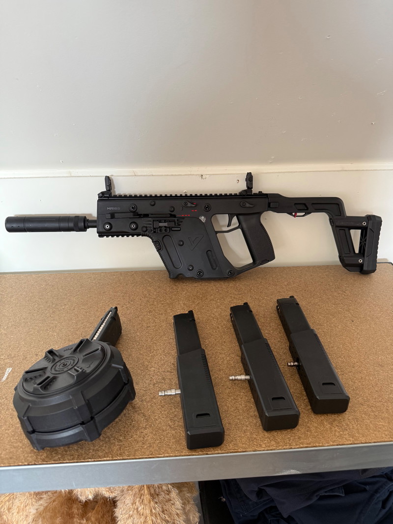 Image 1 pour Kriss vector