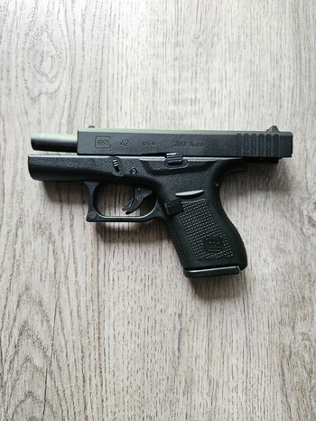 Image 7 pour Umarex Glock 42 GBB