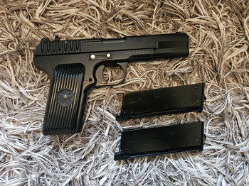 Afbeelding 3 van TT-33 | Pistool | GBB | Full Metal Zwart | WE | 2 magazijnen