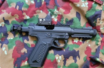 Image pour AAP-01 met holster