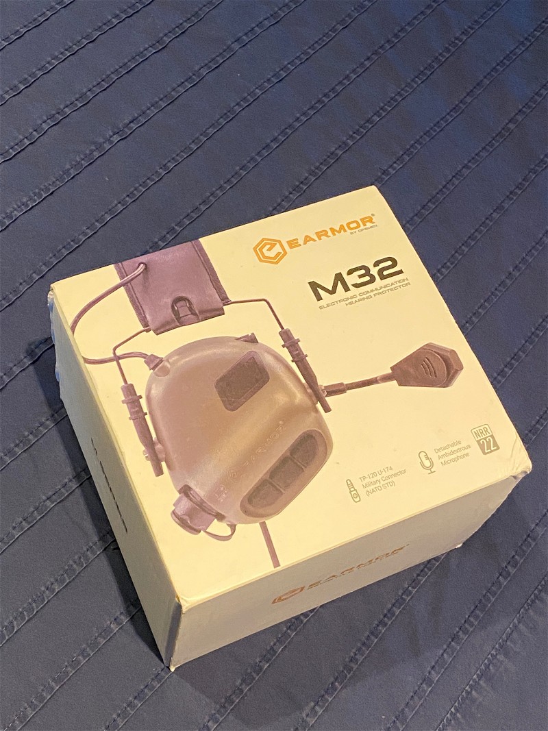 Afbeelding 1 van Earmor M32 MOD1 Tactical Hearing Protection Ear-Muff ( Olive Drap )
