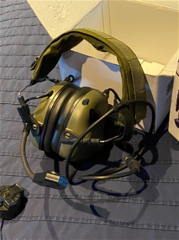 Afbeelding 3 van Earmor M32 MOD1 Tactical Hearing Protection Ear-Muff ( Olive Drap )