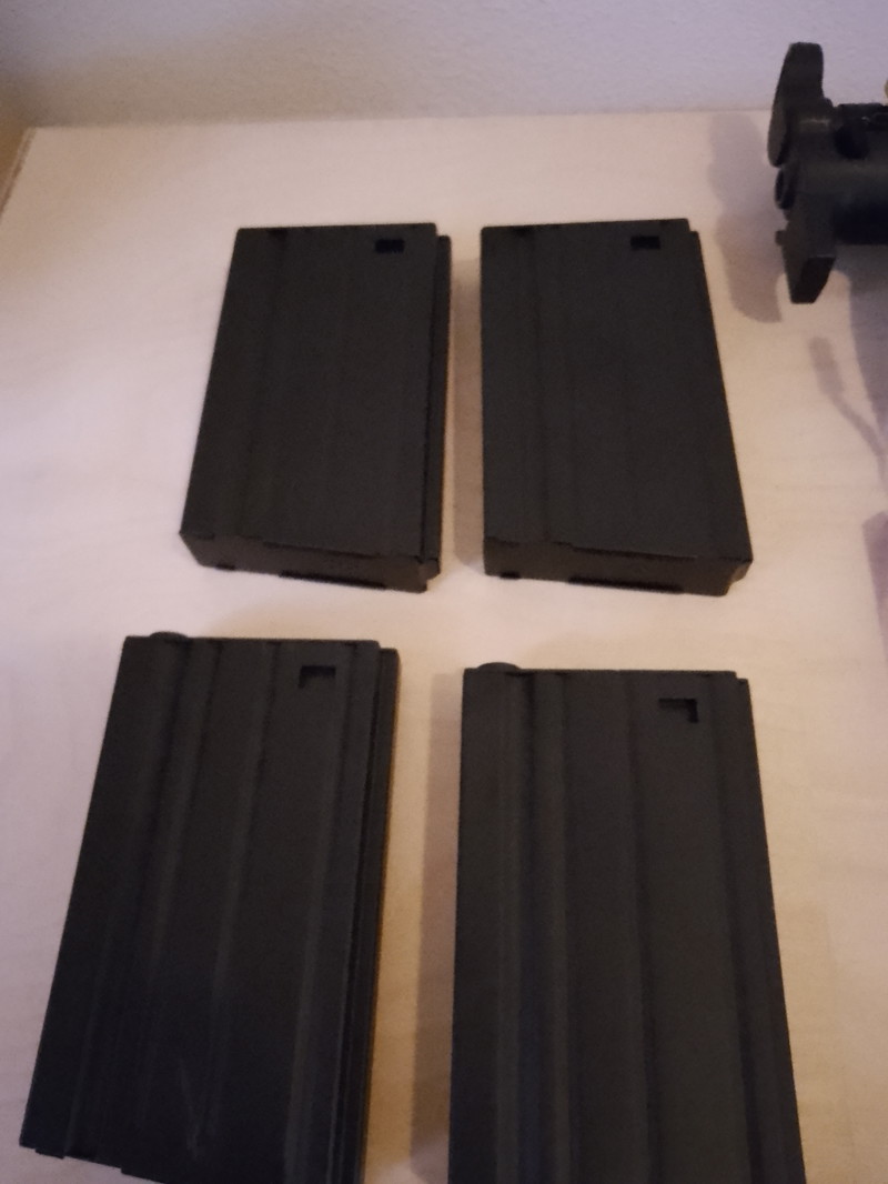 Image 1 pour Te Koop: metalen Cyma SR25 / Scar H magazijnen