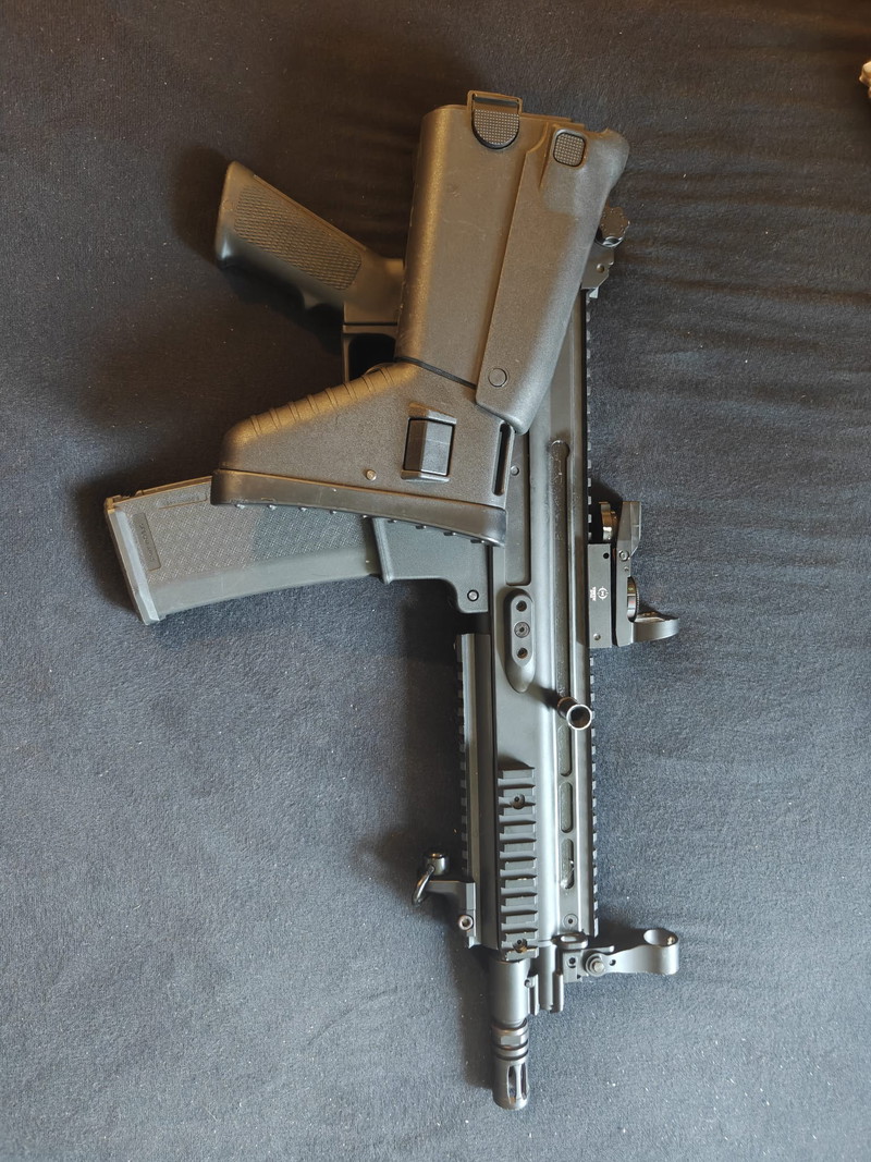 Image 1 for Cybergun SCAR L ABS Good as New