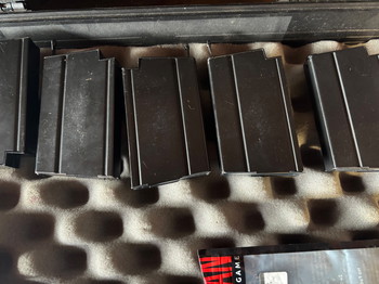 Afbeelding 2 van G&g DMR met 4 magazijnen en lipo mosfet