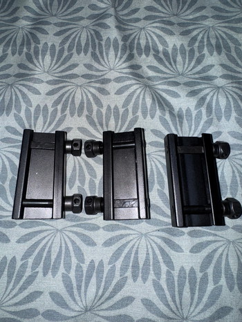 Afbeelding 2 van 3 Picatinny Riser 1cm