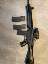 Afbeelding van TM 89R met extra magazijnen