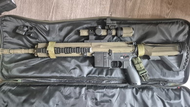 Image pour M4 Specna arms met accessories