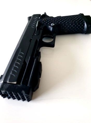 Bild 2 für SSP1 in koffer met 1 mag plus angry silencer