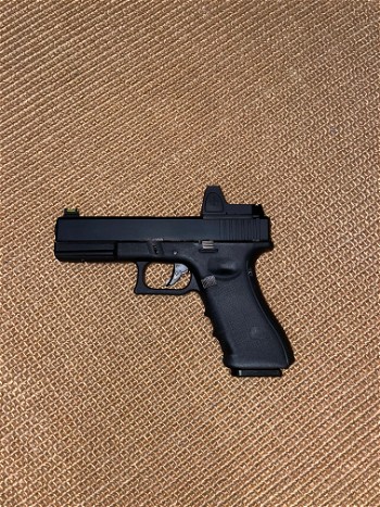 Image 2 for Glock 17 MOET WEG !