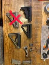 Image pour Buttstocks, Grips en Flip Up Iron sight set