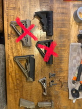 Image pour Buttstocks, Grips en Flip Up Iron sight set