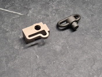 Afbeelding 3 van Element RIS Sling Mount w/ QD Swivel