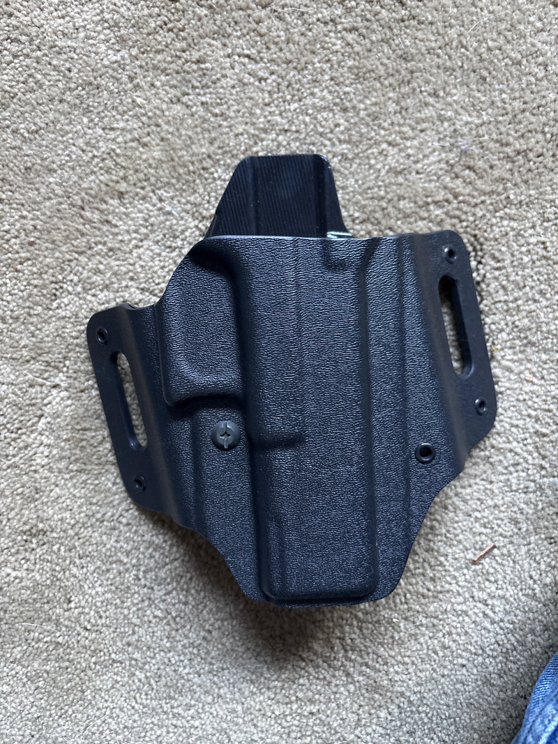 Image 1 for Tenicor glock 17-19-22-45 holster right hand
