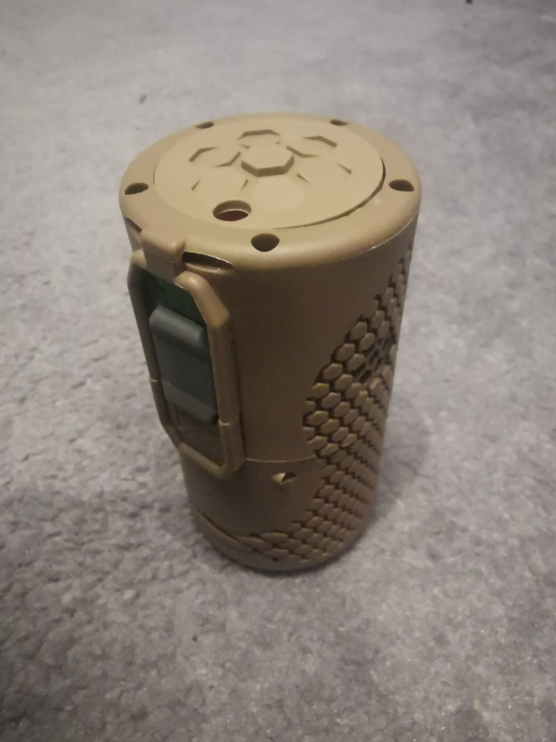 Afbeelding 1 van Begadi Spring Grenade