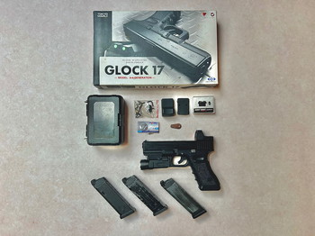 Afbeelding 5 van Starter set:  HK416A5 ( AEG) & Glock 17 (GBB)