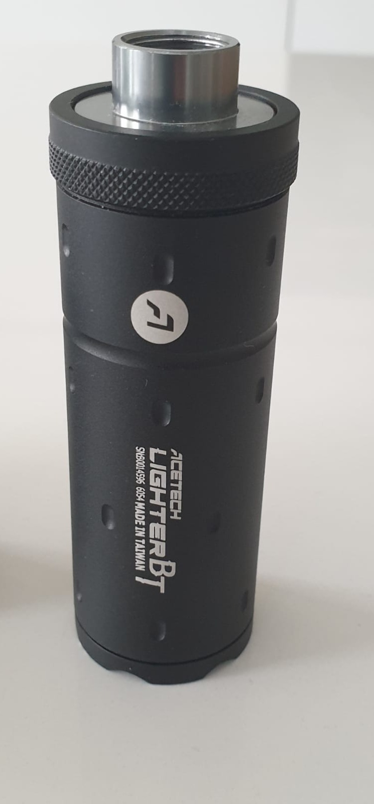 Afbeelding 1 van Acetech Lighter BT tracer unit met ingebouwde chrono (black)