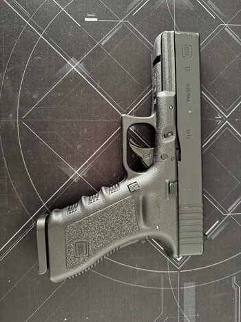 Image 3 pour Glock 17 Co2 Metallschlitten mit Koffer und Verpackung