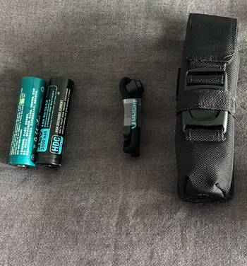 Image 2 pour Olight M2R Warrior Rechargeable