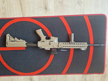 Image 2 pour G&G M4 met Precision inner barrel 6.03, speed trigger, mosfet en hop up unit met led module.