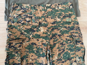 Image 3 pour Invader gear Combat set marpat: combat shirt (XL), TDU pants (L) & Revenger TDU shirt (XL)