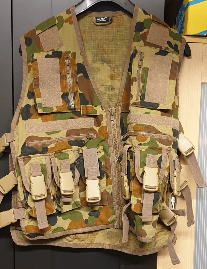 Image 1 pour Boonie  shirt en tactical vest  ( bex , begadi)