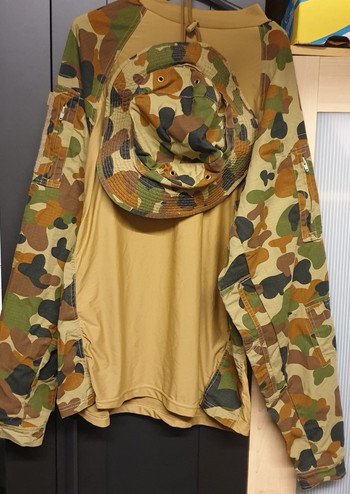 Image 3 pour Boonie  shirt en tactical vest  ( bex , begadi)
