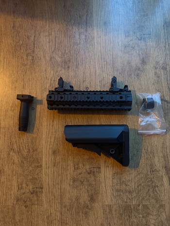 Image 2 for Diverse onderdelen accu lader handguard Butt stock