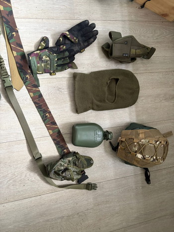 Afbeelding 2 van Complete airsoft set in nieuwstaat